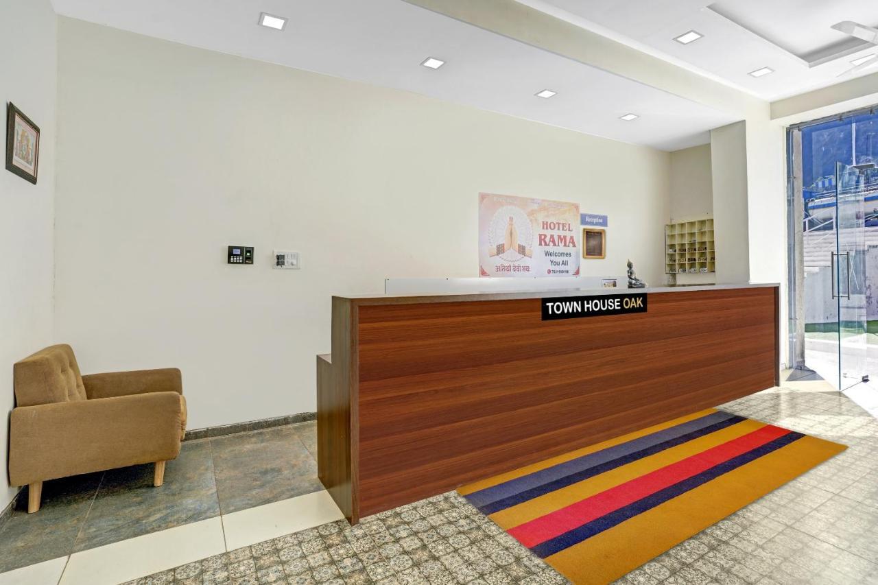 Townhouse Oak Hotel Rama Nashik Exteriör bild